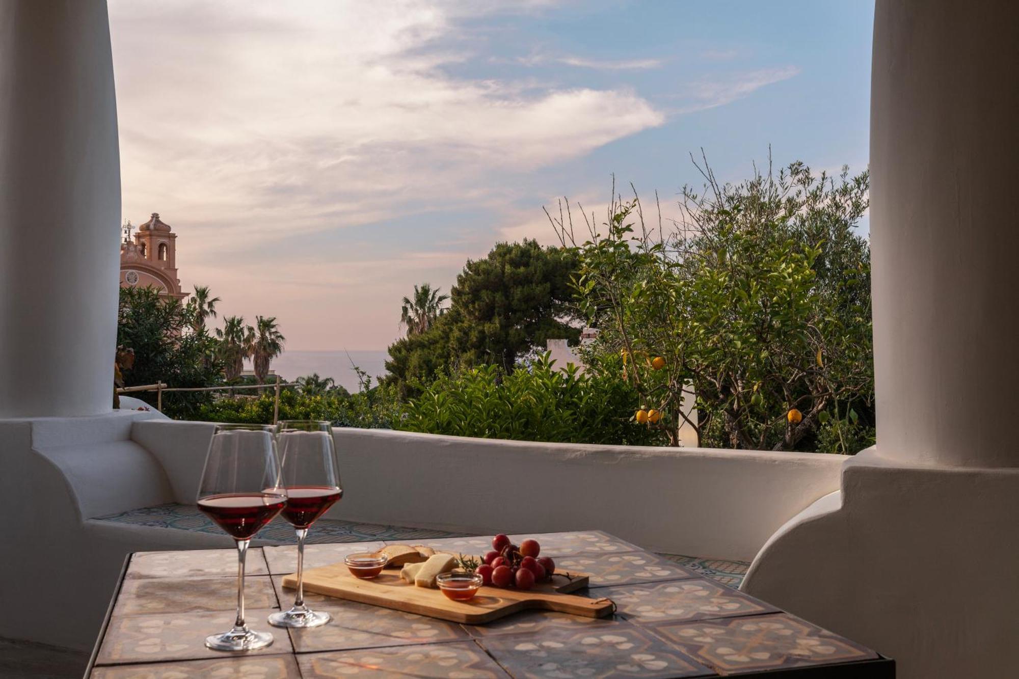 Frangimare - La Malandrina Bed and Breakfast Malfa  Buitenkant foto