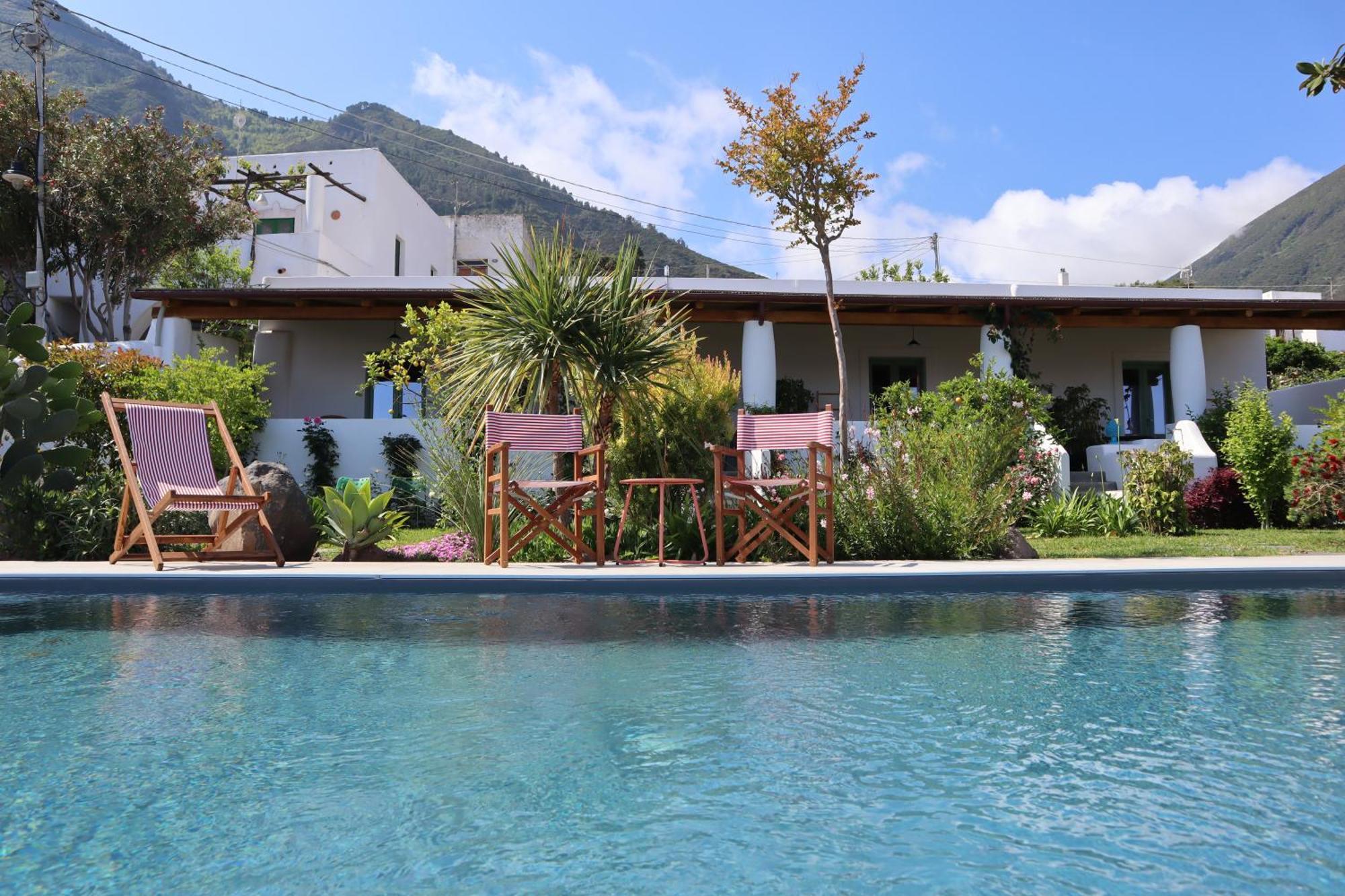 Frangimare - La Malandrina Bed and Breakfast Malfa  Buitenkant foto